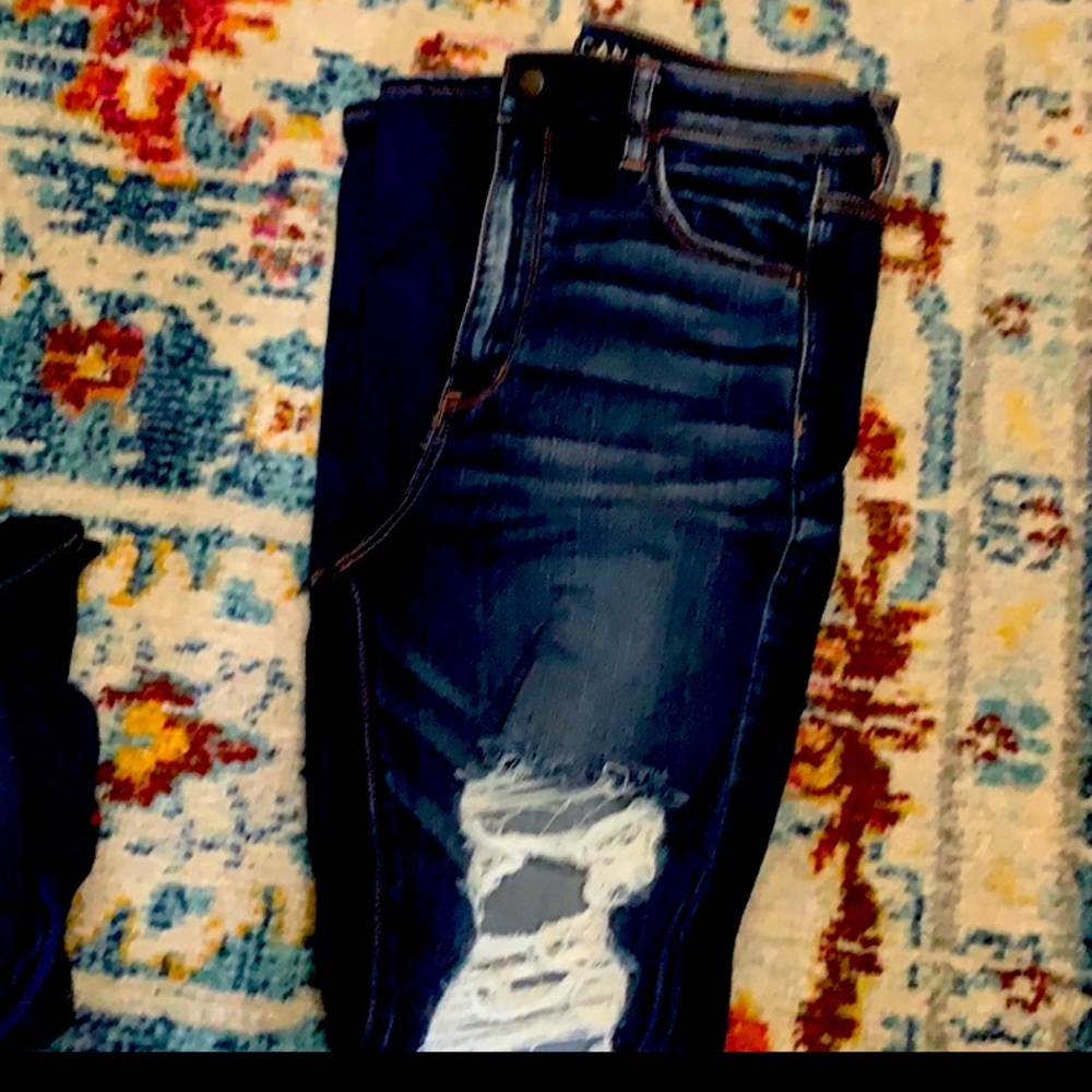 AEO NWOT 12 long distressed highest rise jegging